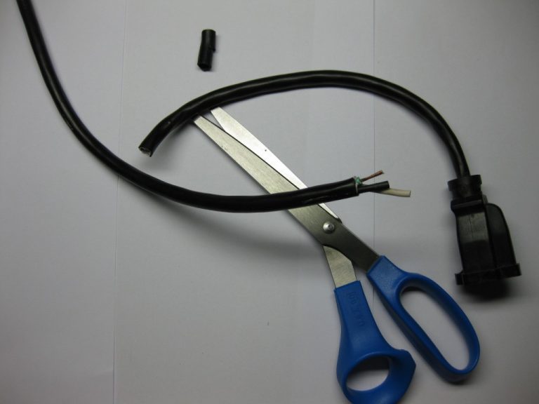 How to Repair an Extension Cord That's Been Cut Good Money Sense