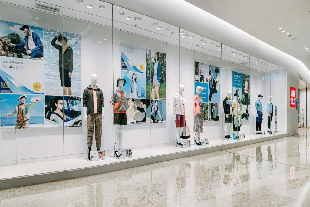 Uniqlo Store Front